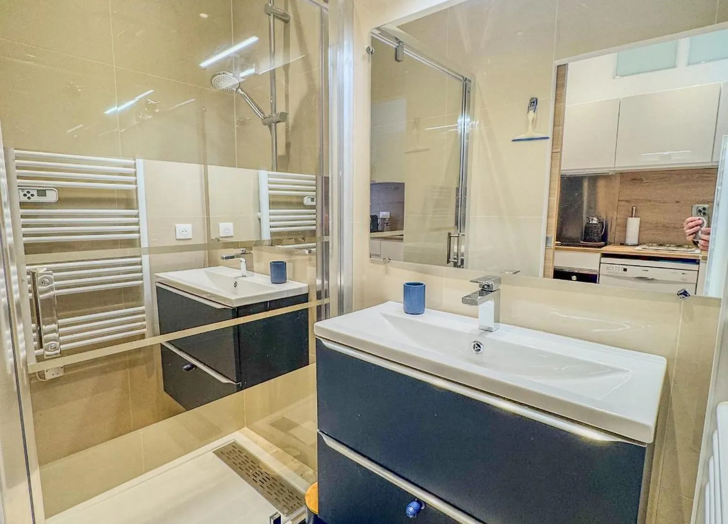 The Cosy Nest 2 Bedrooms Apatment Cannes Apartment