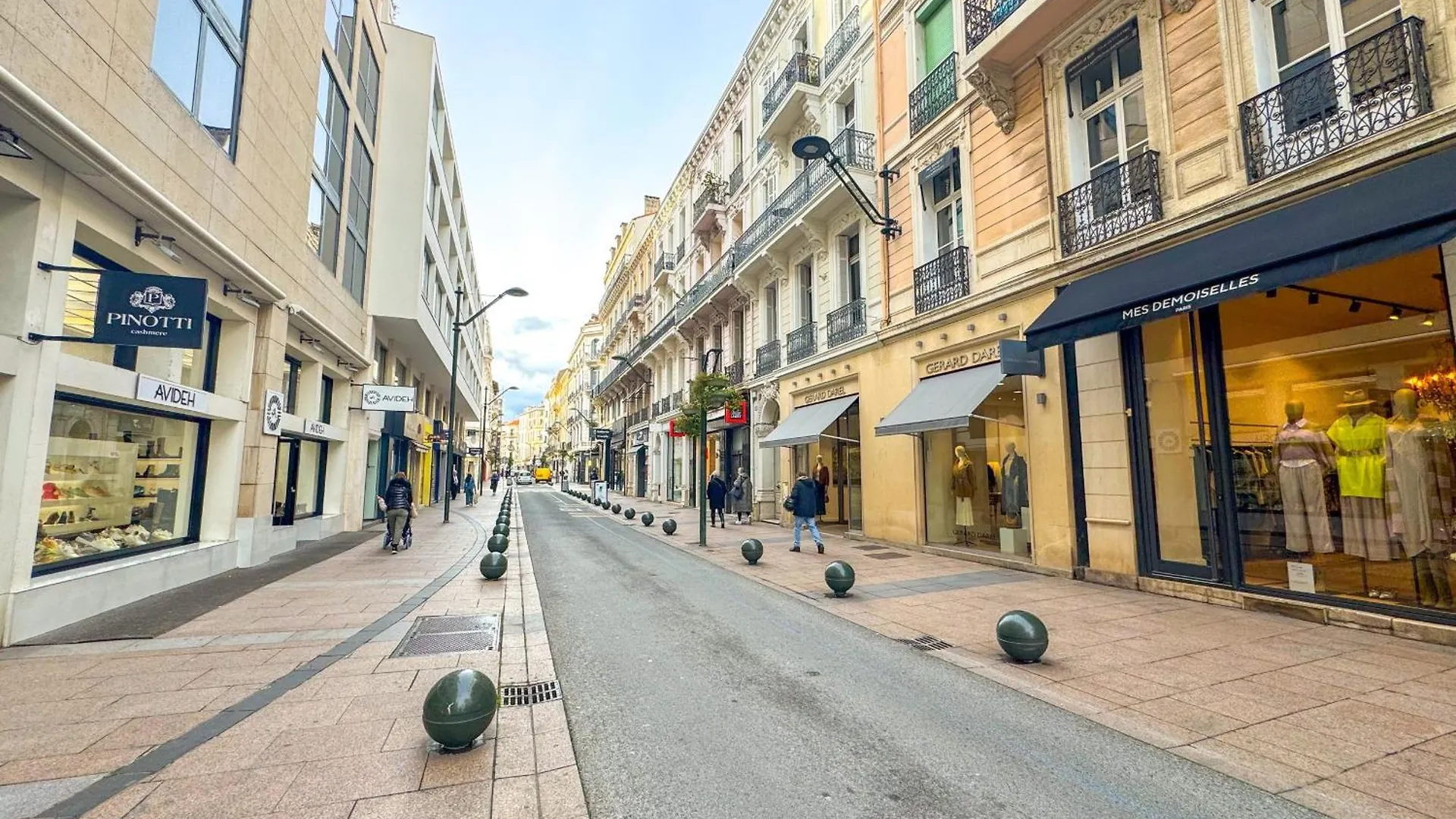 The Cosy Nest 2 Bedrooms Apatment Cannes Apartment