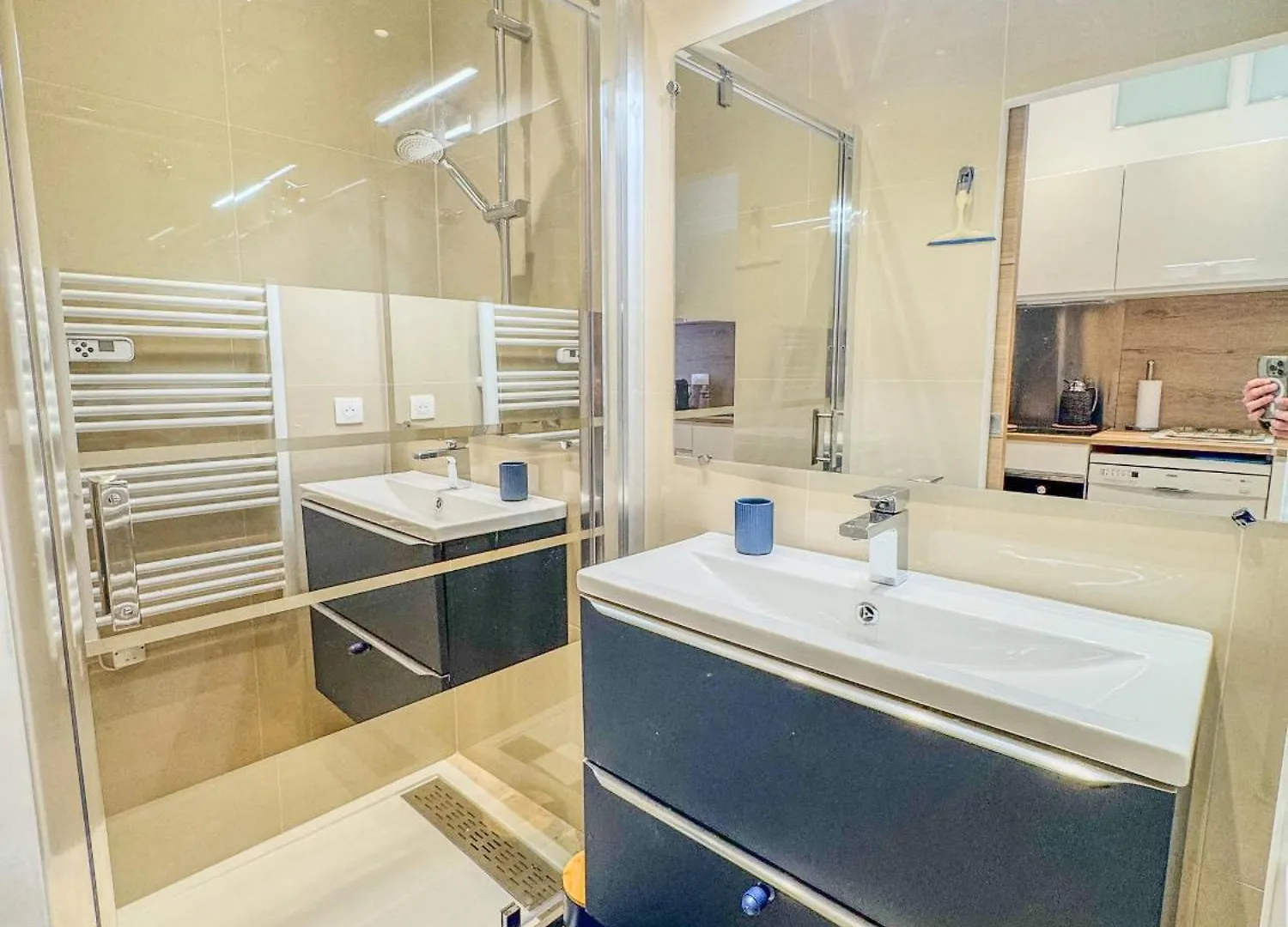 Apartment The Cosy Nest 2 Bedrooms Apatment Cannes France